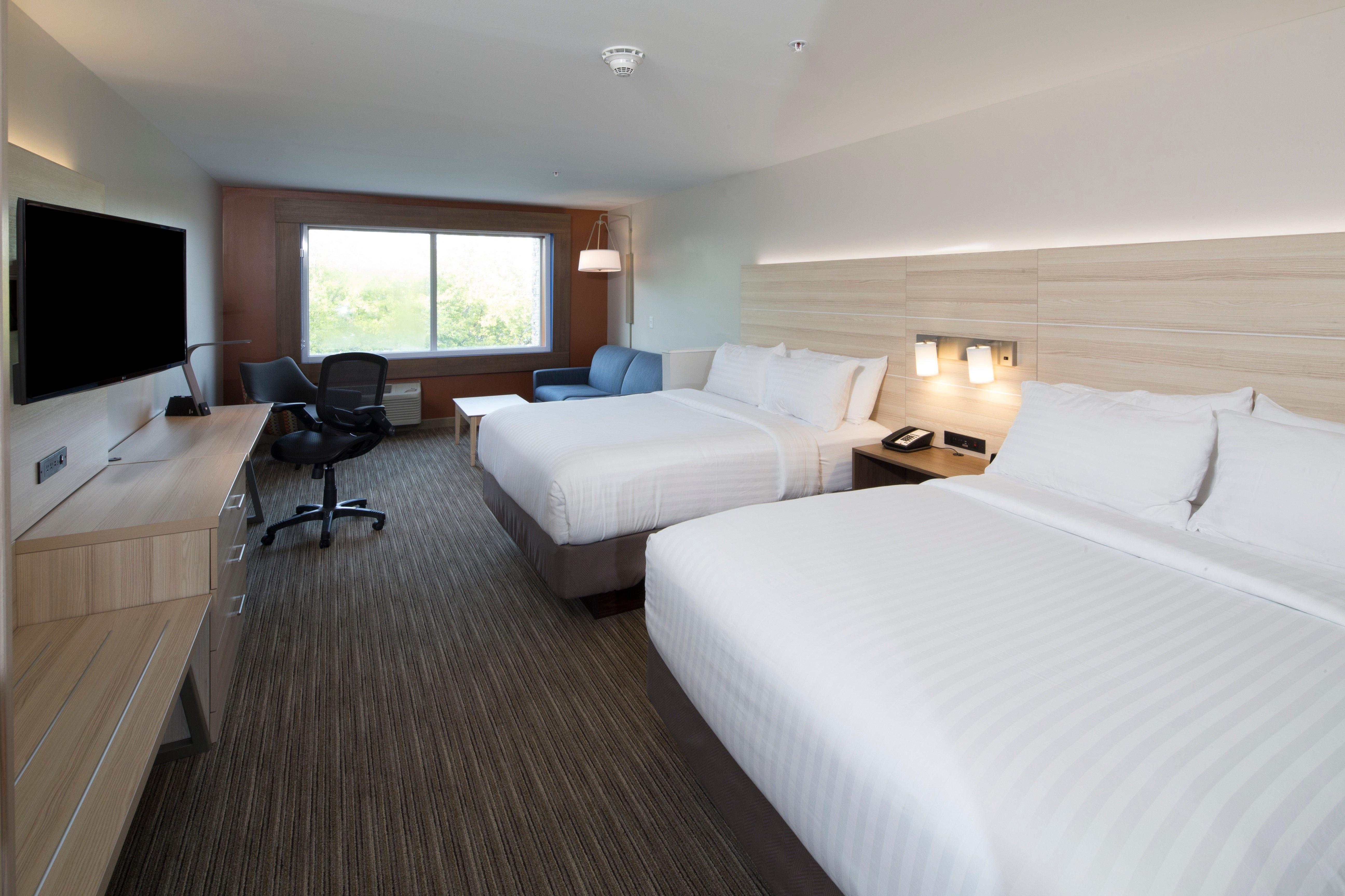 Holiday Inn Express & Suites Alpena - Downtown By Ihg Экстерьер фото